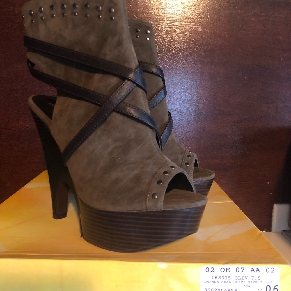 Ladies Wedge Sandals